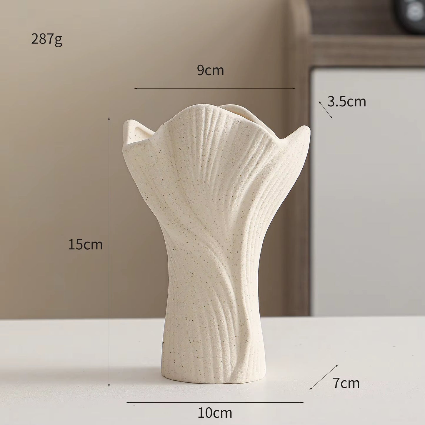 Ceramic Vase with Conch Design White Flower Pot Coral Vase Nordic Art Flower Arrangement Pot Living Room Desktop Decoration