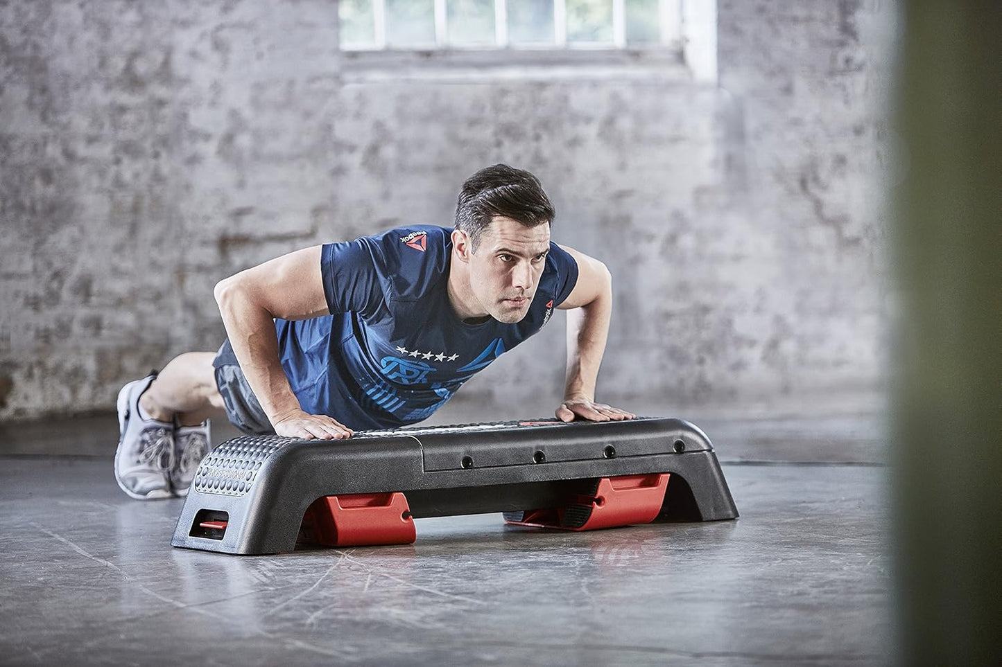 Reebok Deck Multipurpose Adjustable Bench Aerobic Strength Training Incline and Decline2