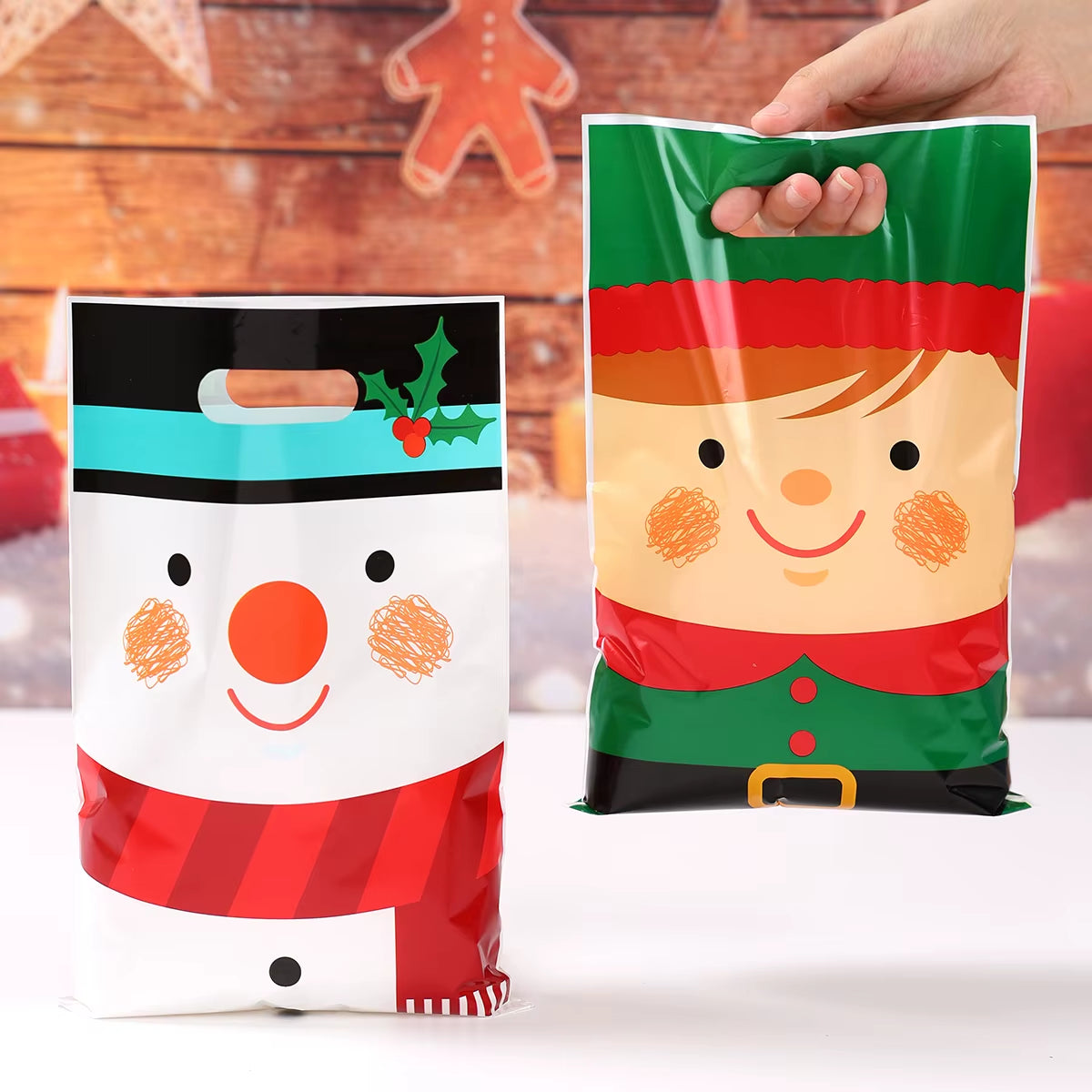 10/25/50Pcs Christmas Gift Bags Christmas Party Decoration 2025 Xmas Santa Claus Cute Hand Bags Navidad Natal New Year Gift 2026